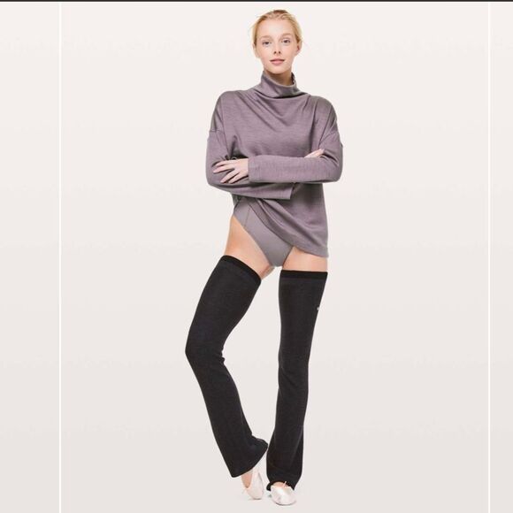 Lululemon Principal Dancer Funnel Neck Sweater
Lunar Rock - Picture 3 of 10
